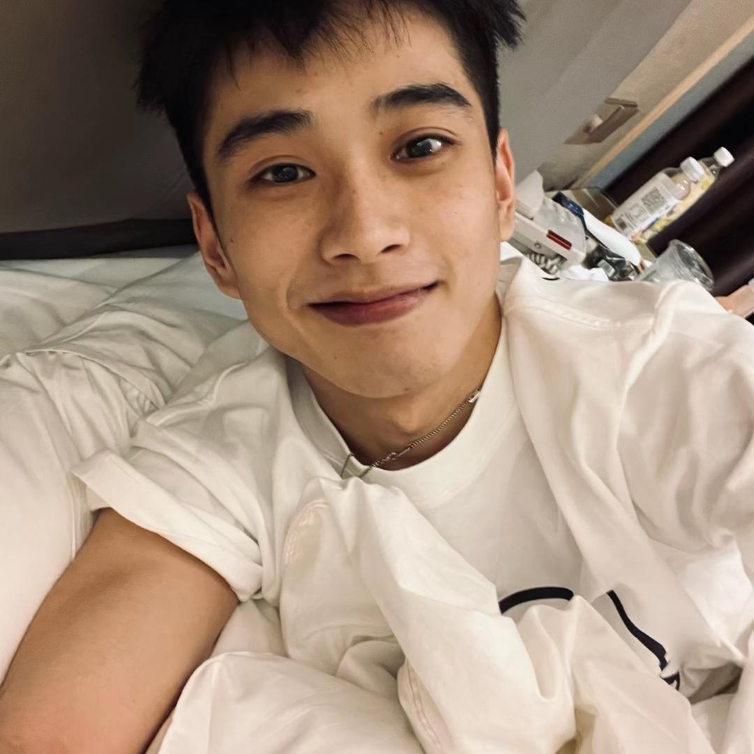 ㅤㅤㅤㅤㅤ            .