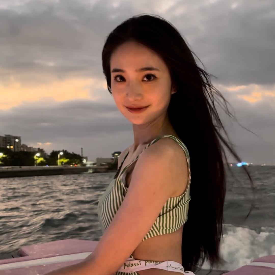 胡逸然