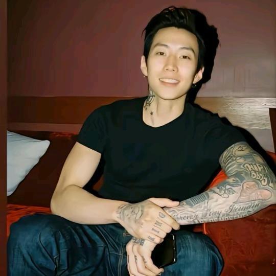 昵昊昊