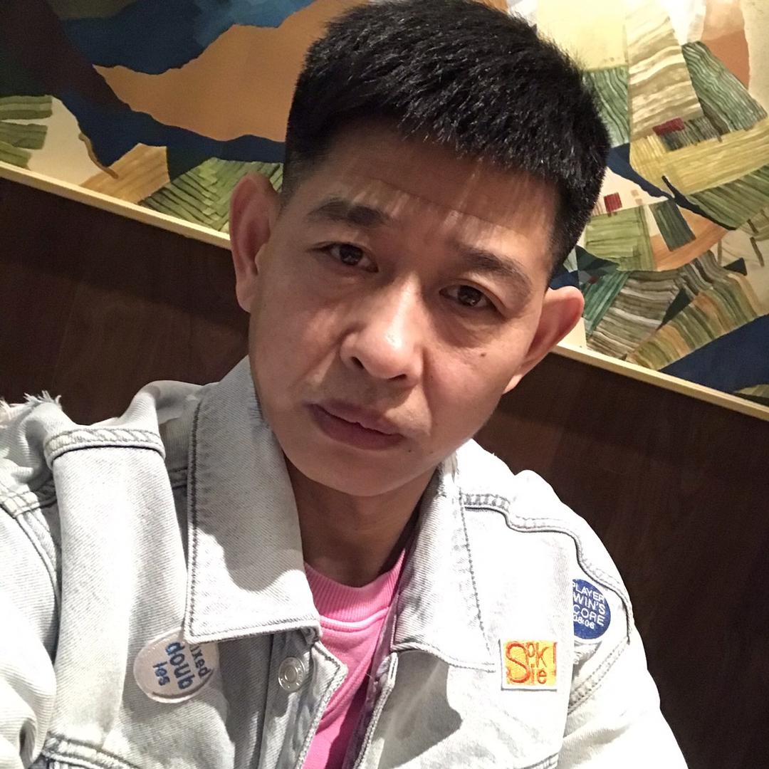 努力做自己