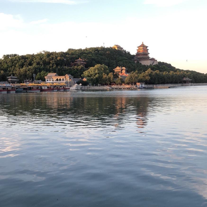 小丑世界