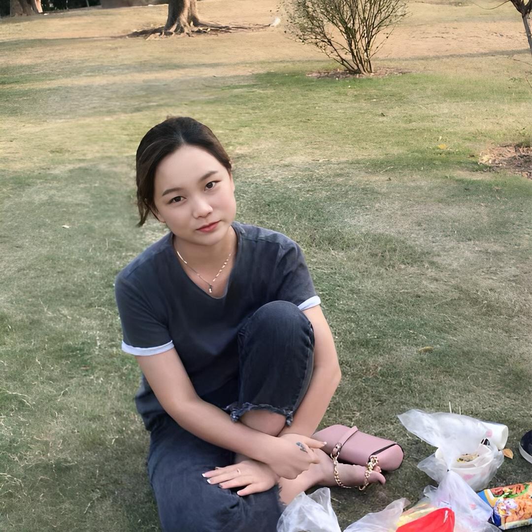 @严 菇娘