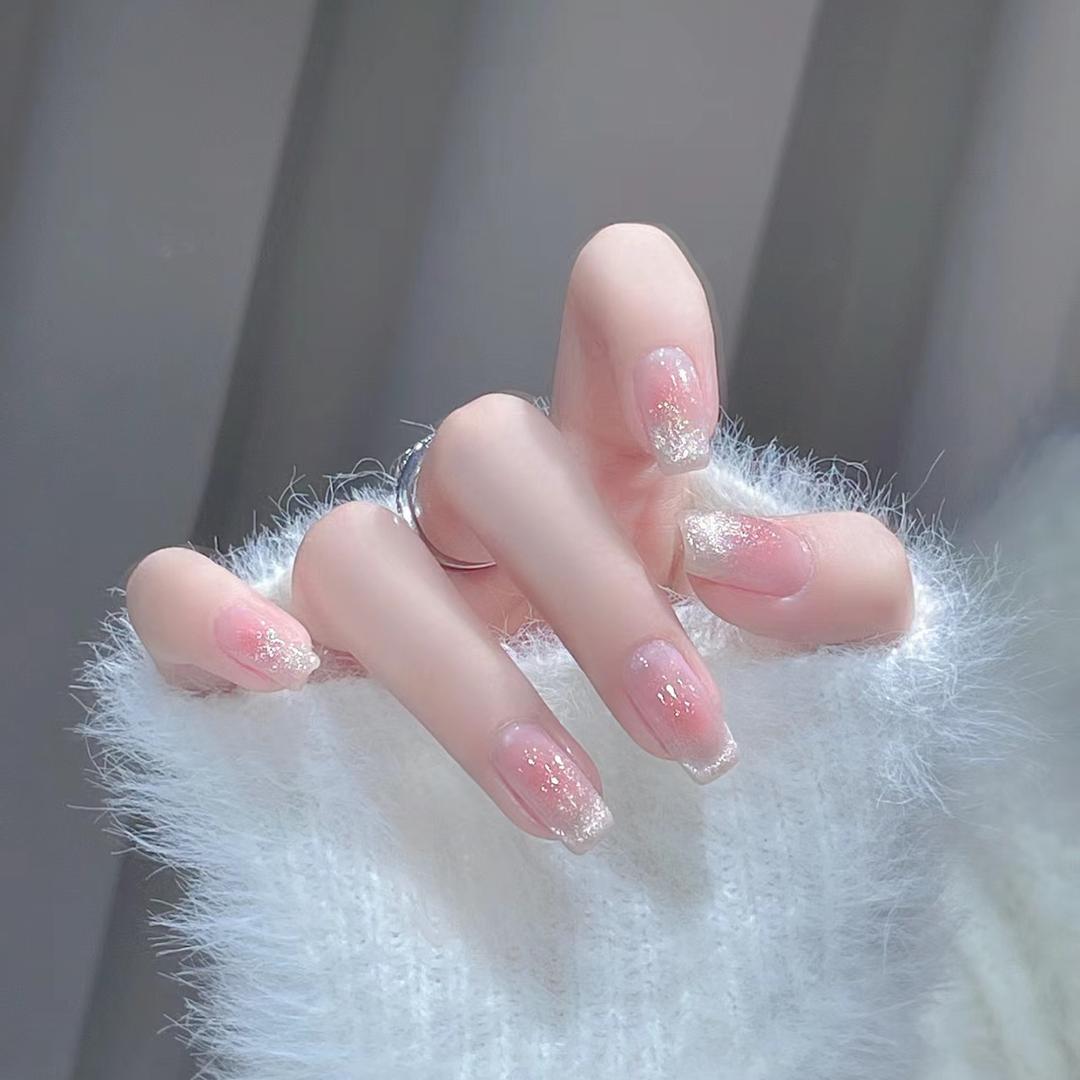 妮可儿美甲