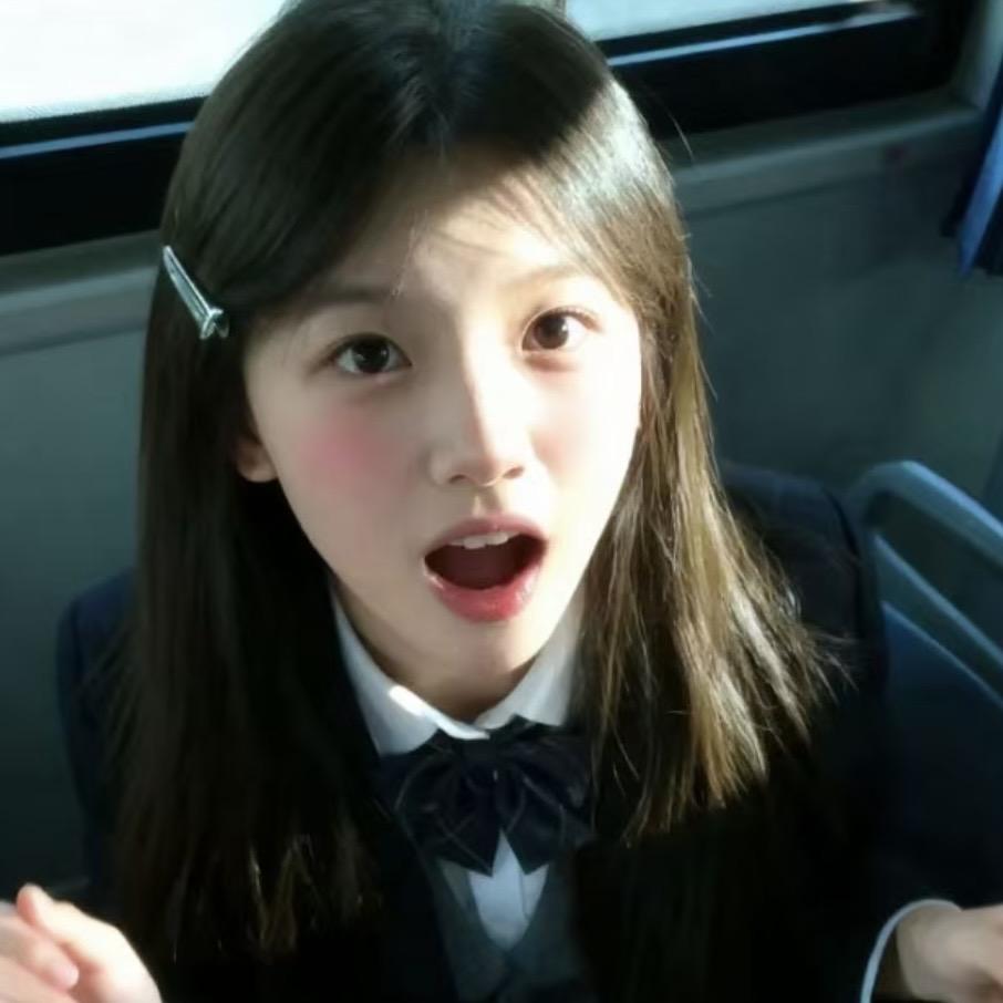 你怎么呆呆的ᐝ