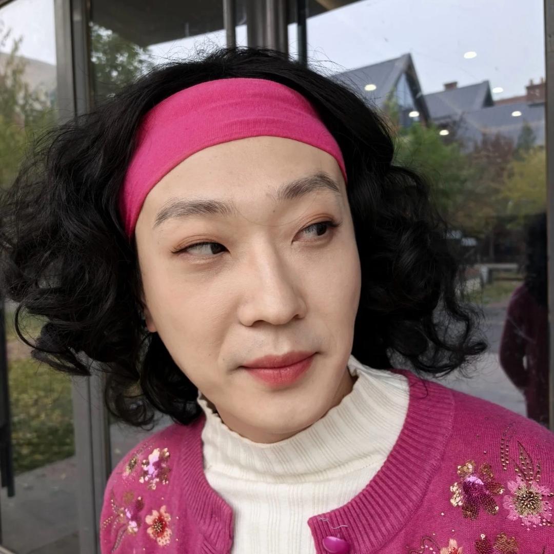 小ιǐ爱发疯