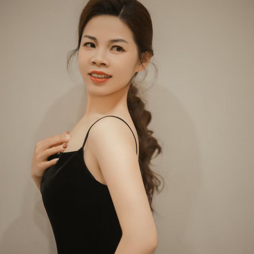 爱跳舞的芳