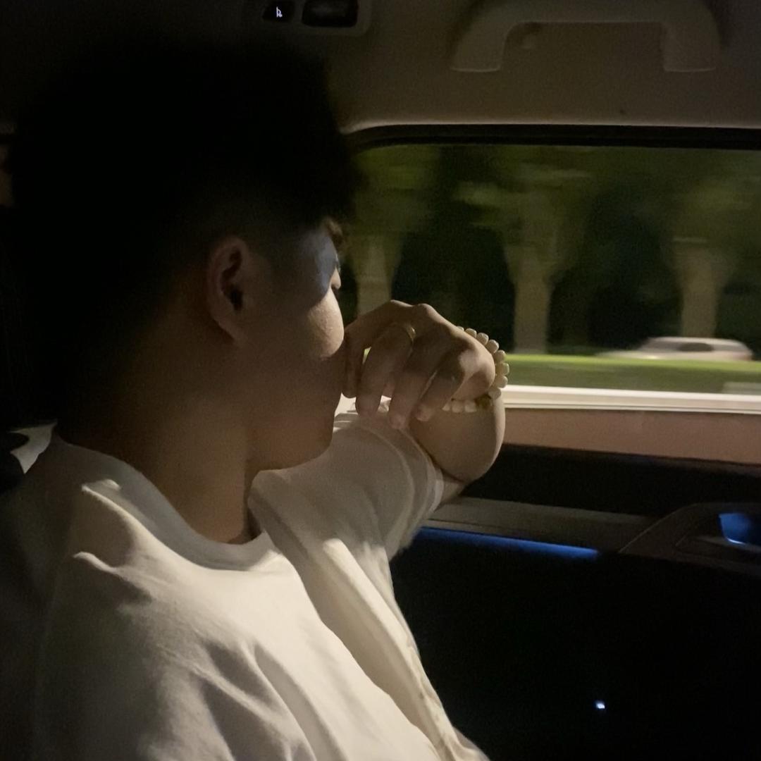 重生之我在王泊卖桌子
