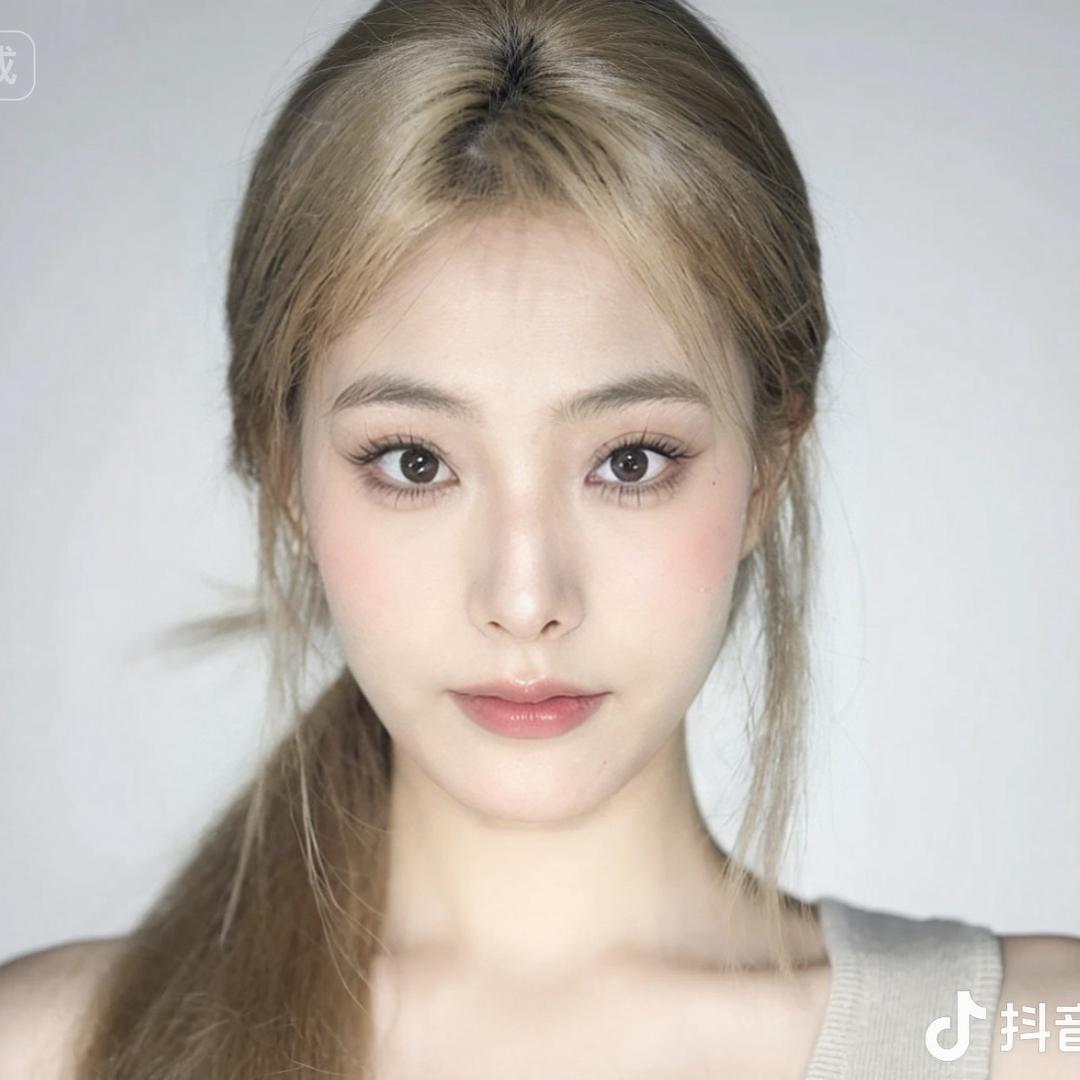 关于.