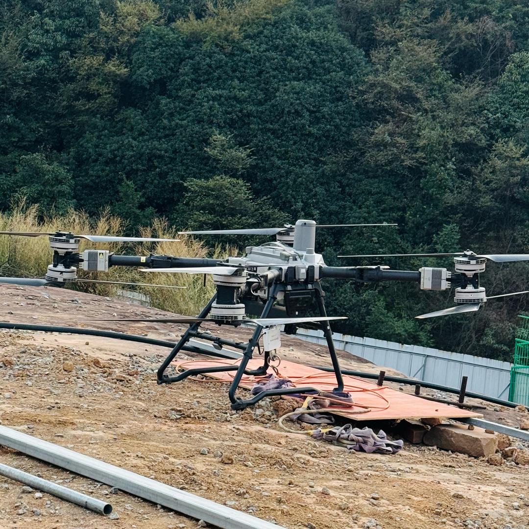 郴州无人机吊运小光