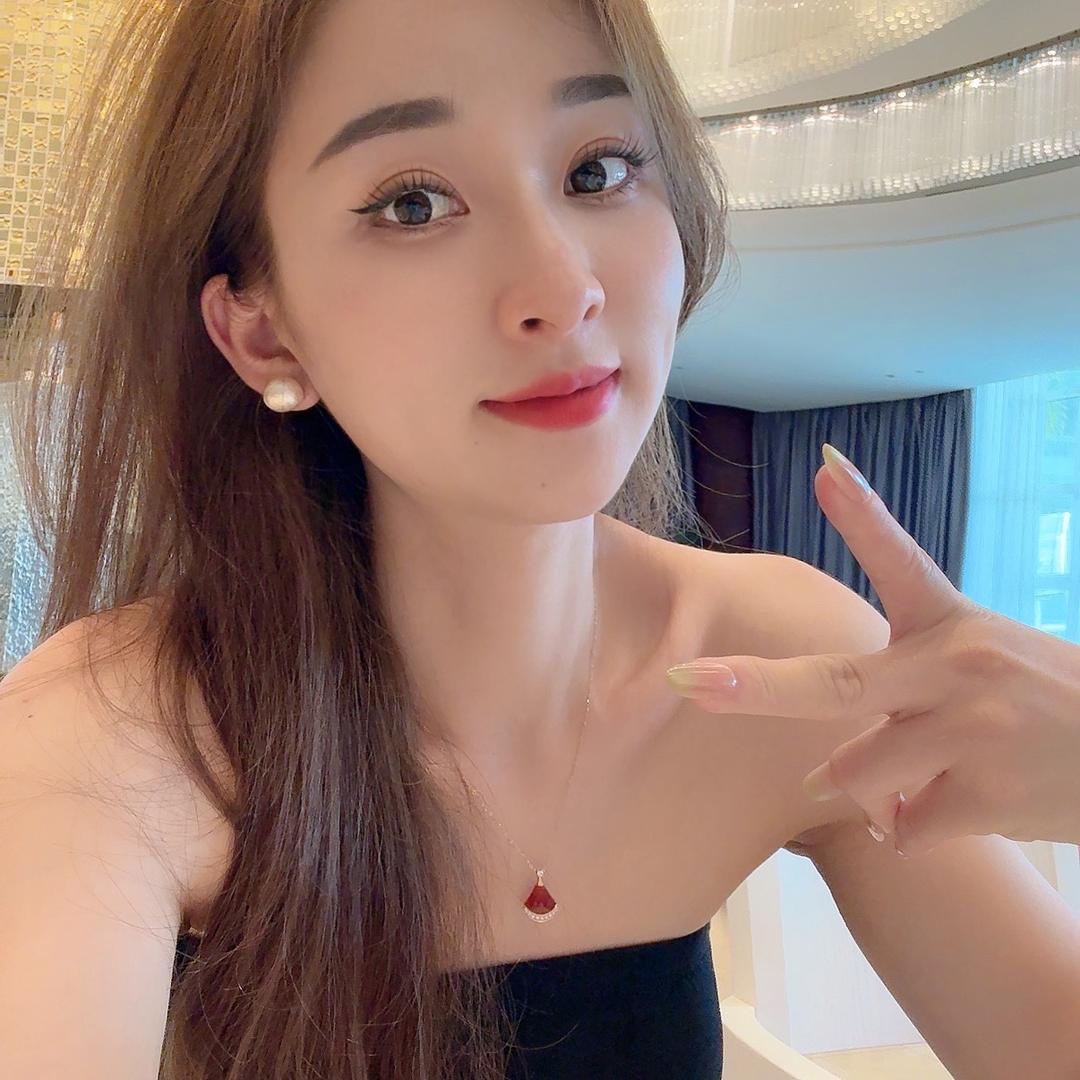 小猴紫🦋ྀི