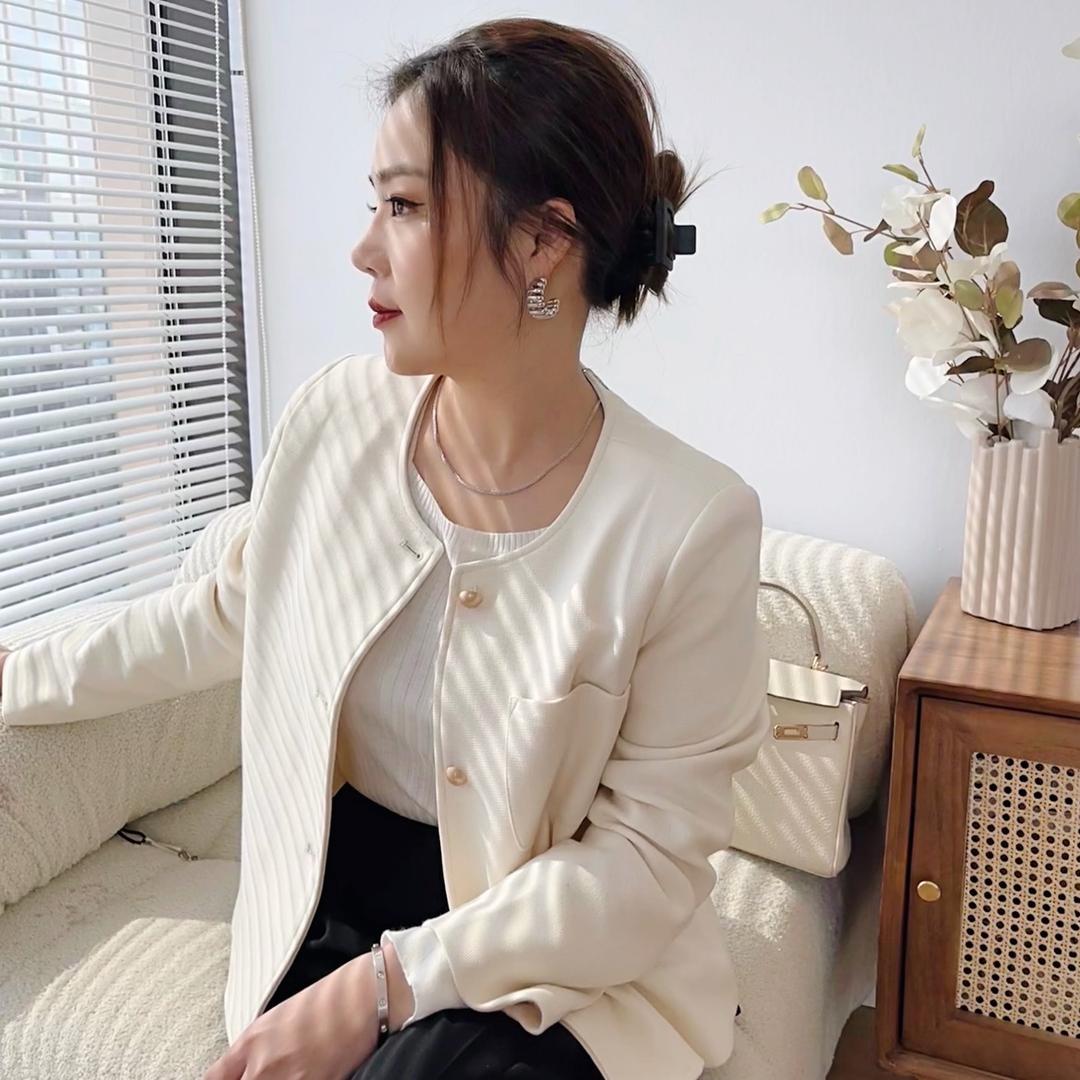 大琳穿搭