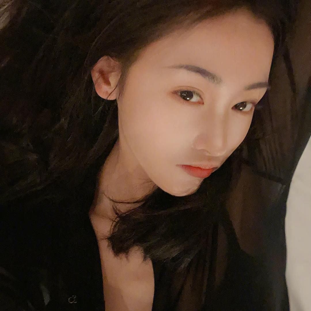 Queen 莎