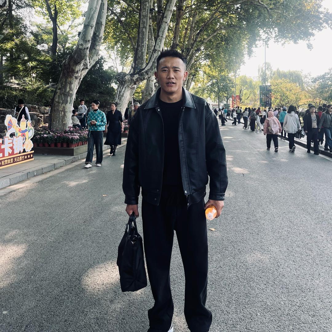 扎多