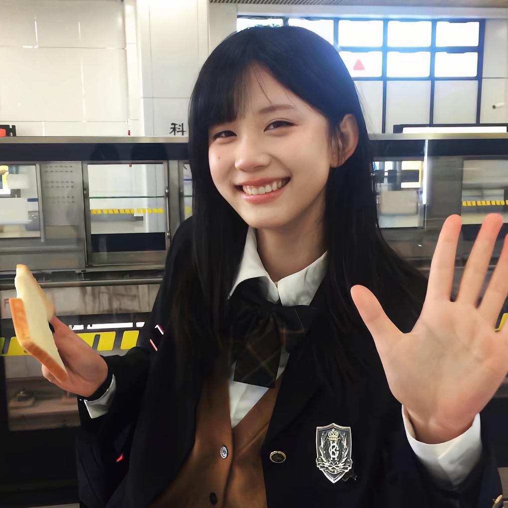 多愁善感的黄桃