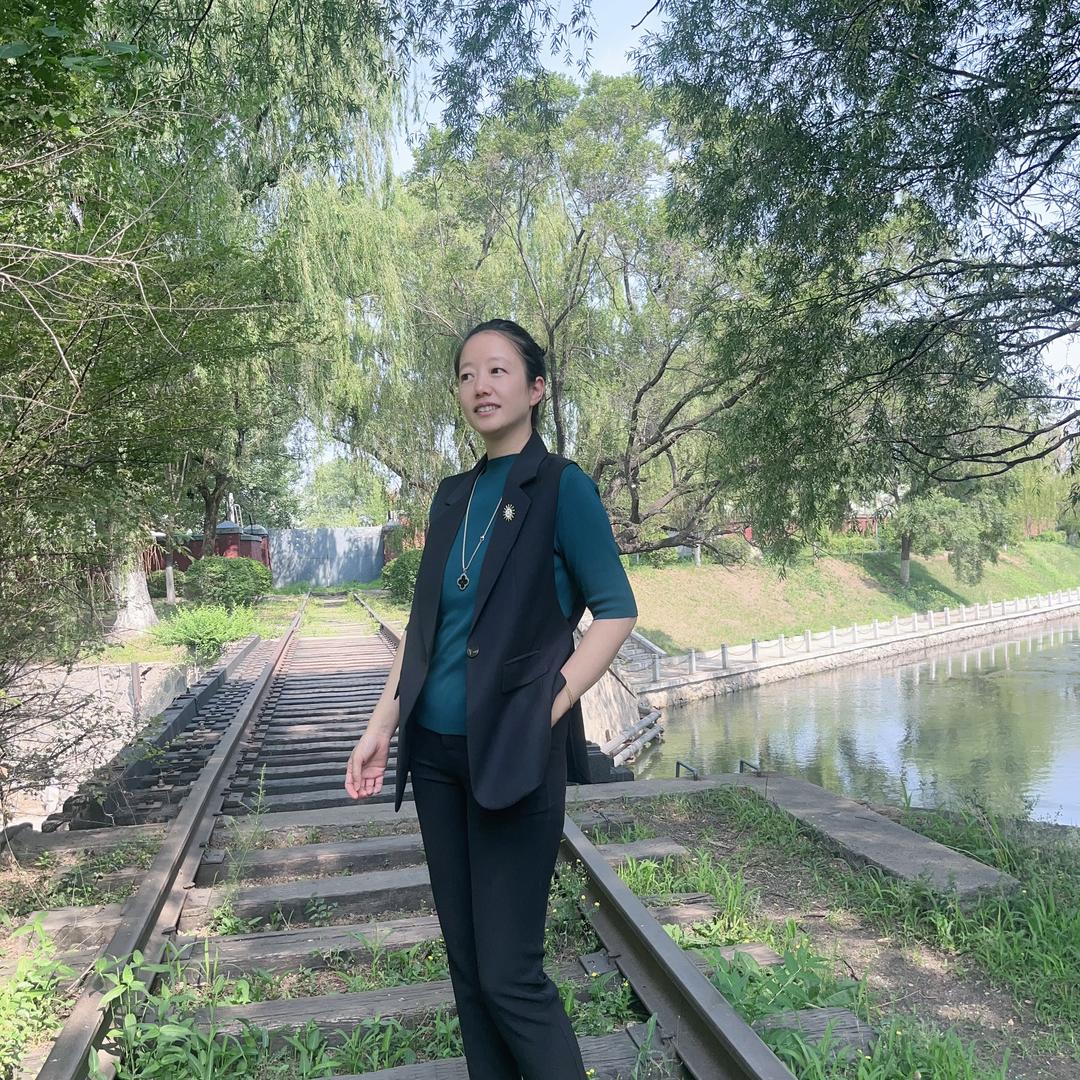 珍熙轻奢服饰女装