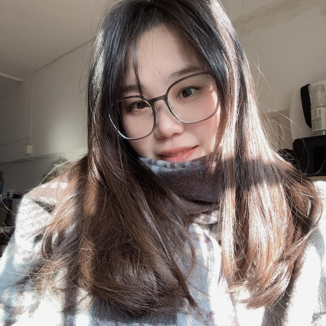 优宝贝母婴～小趴菜girl