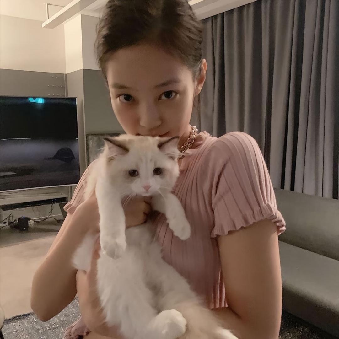 贝^贝