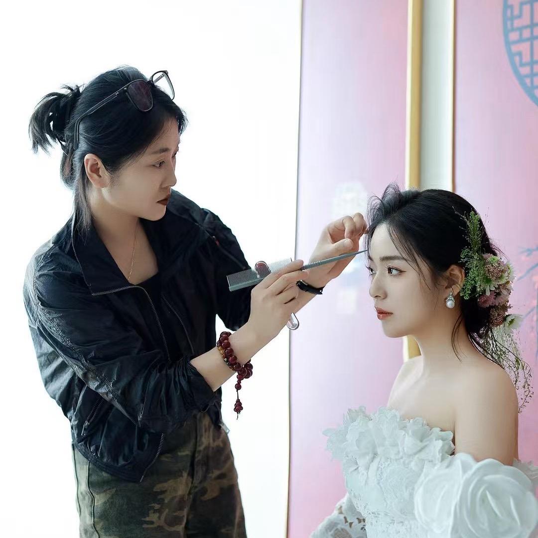 通榆初见婚纱礼服馆（店主号）招学员
