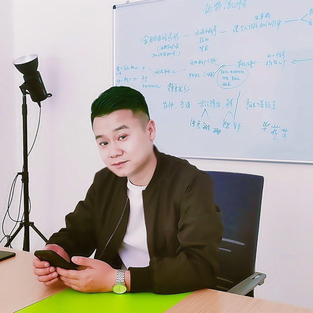 苍聘人力（黄经理）
