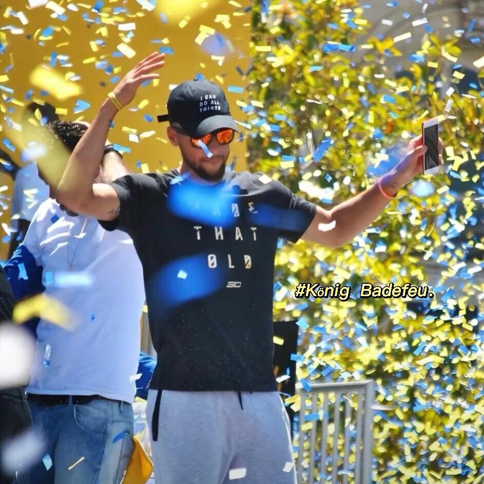 #König  des  Badefeu