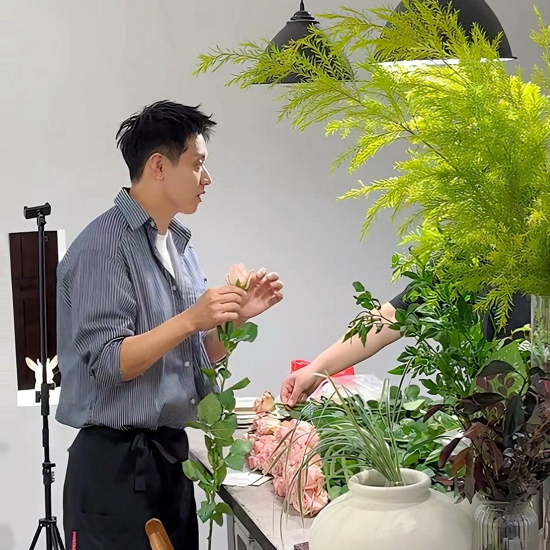 春山花社Stephen