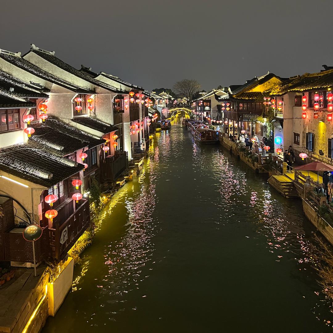 (●'◡'●)我有我的小情绪(｡>∀<