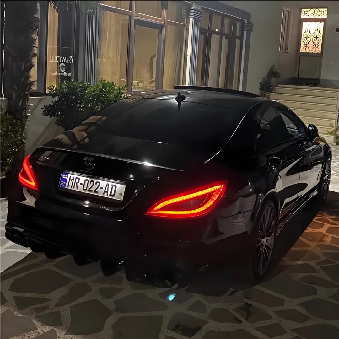 Mercedes