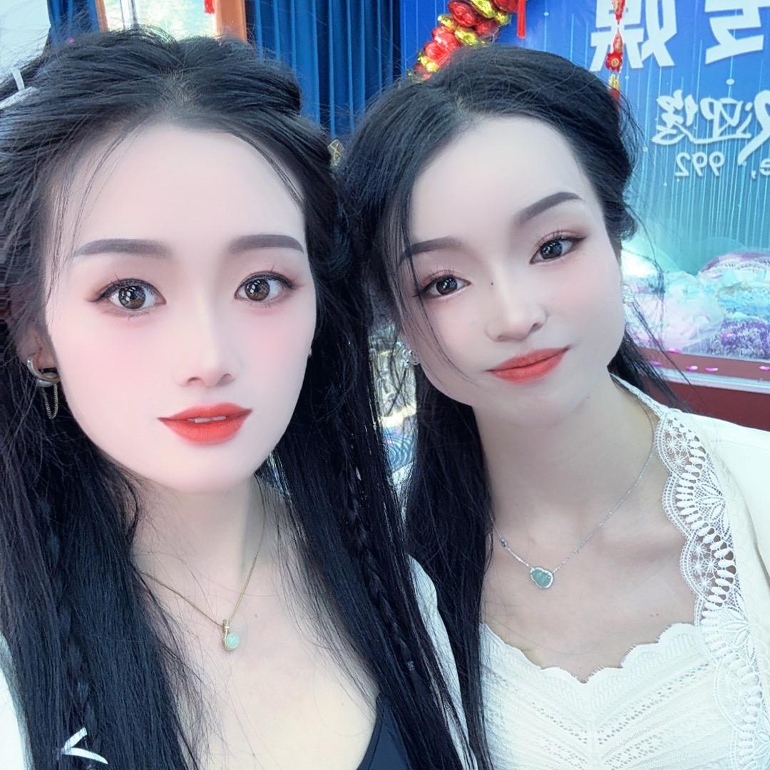 依依—满春团队
