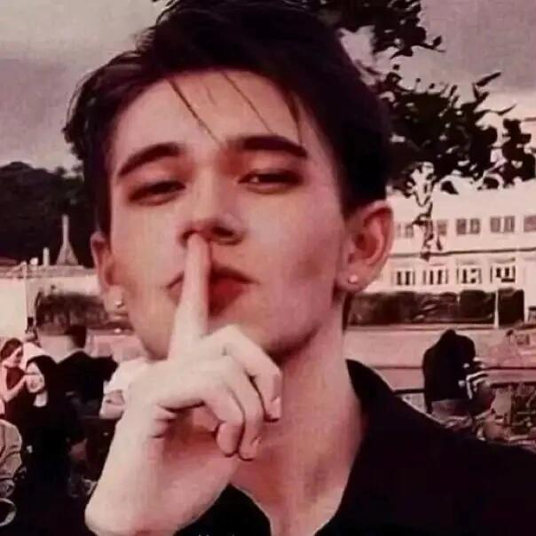 敷衍大王🧔‍♂️