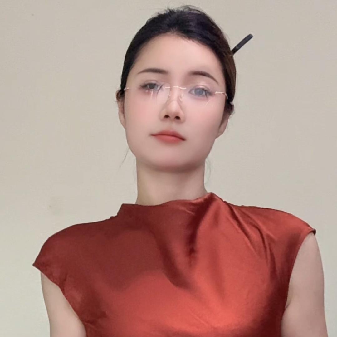小慧敏💃（坐月子中。。。）