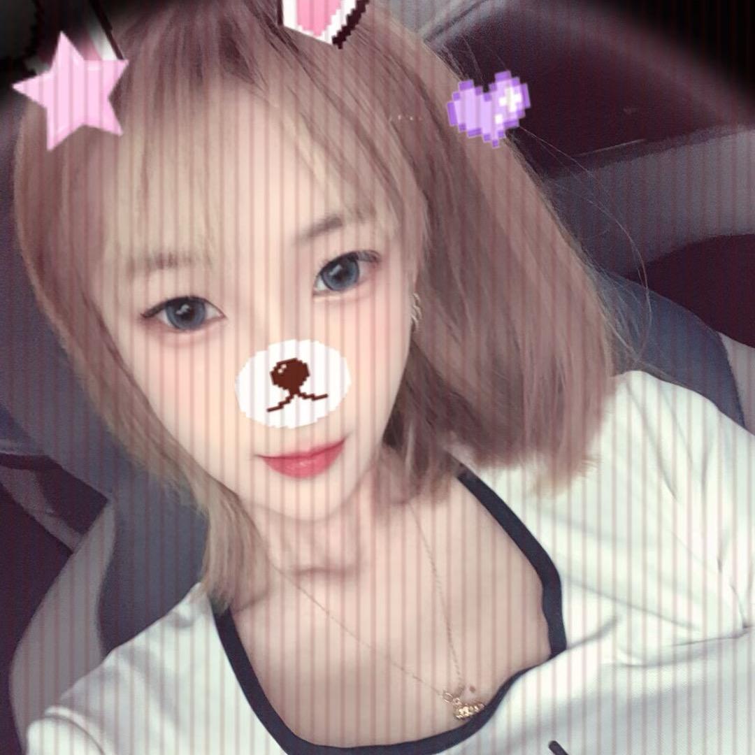 @特别千.🍭