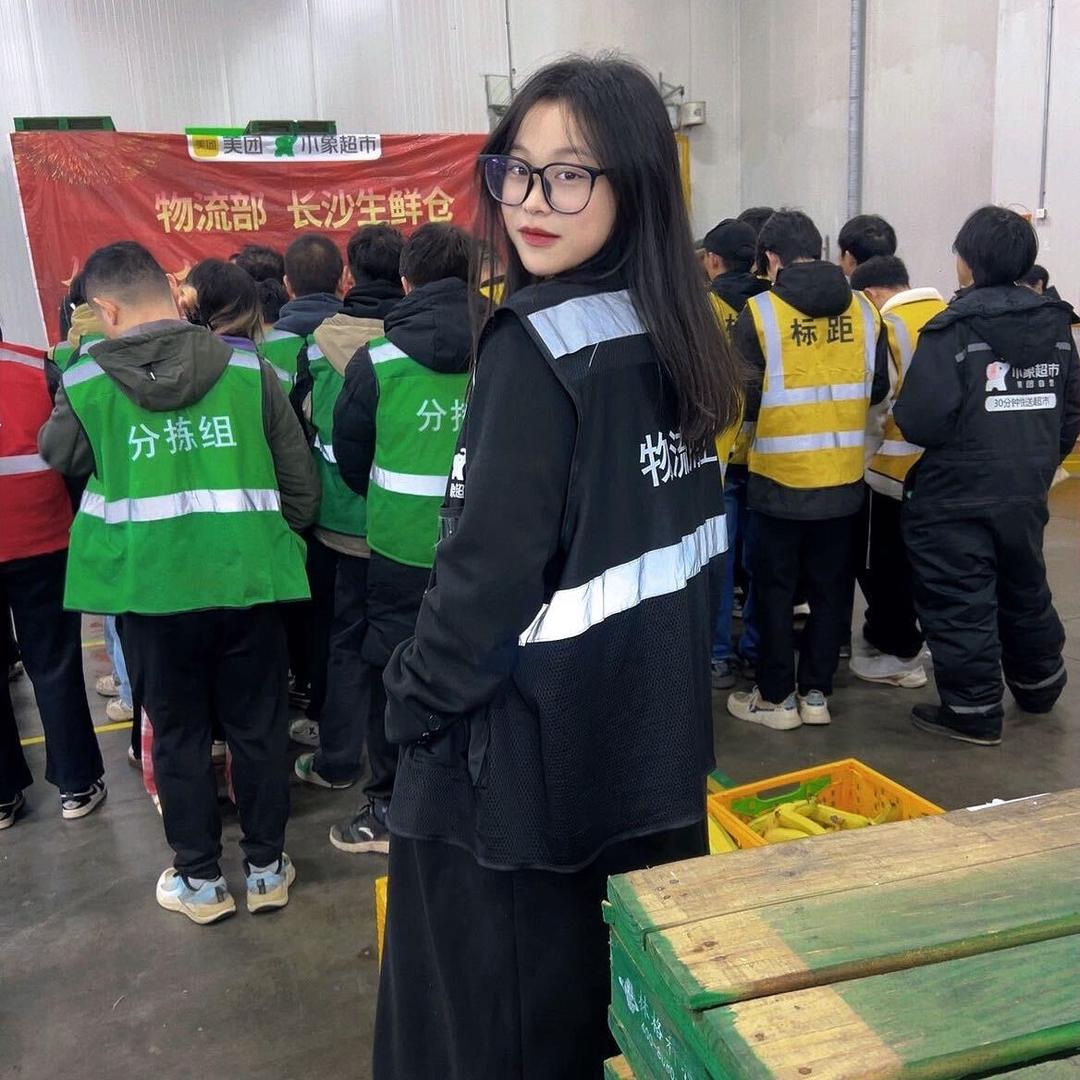 美团直招人事-小刘