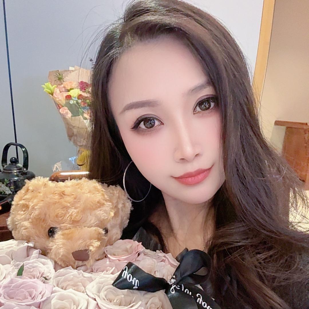 温言❤️（没大哥，拼命播）