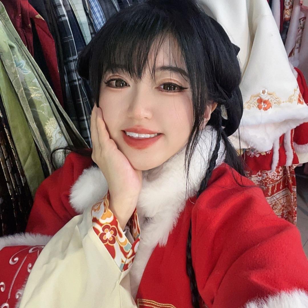 汉服苏苏