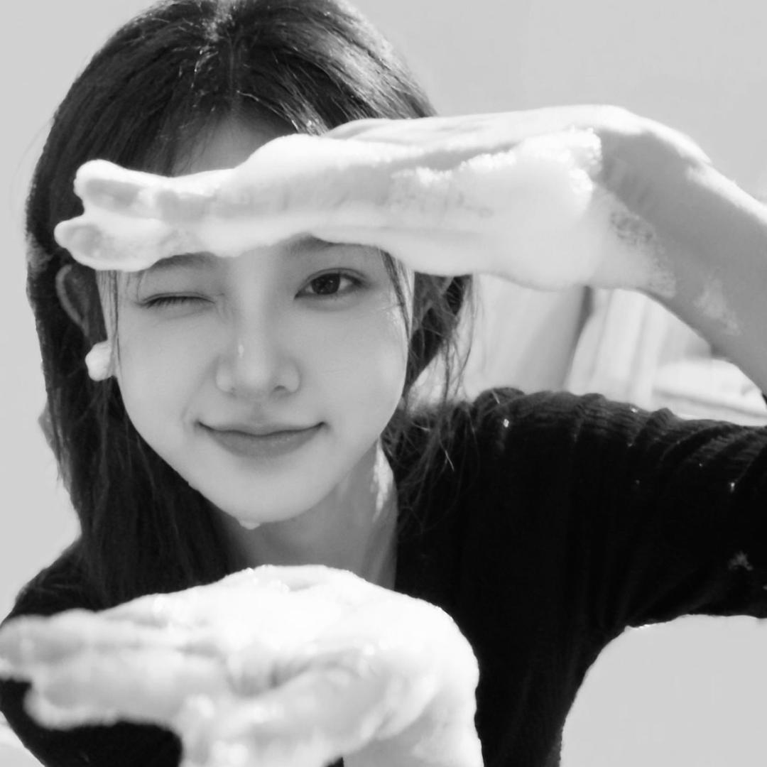 莫挨我@