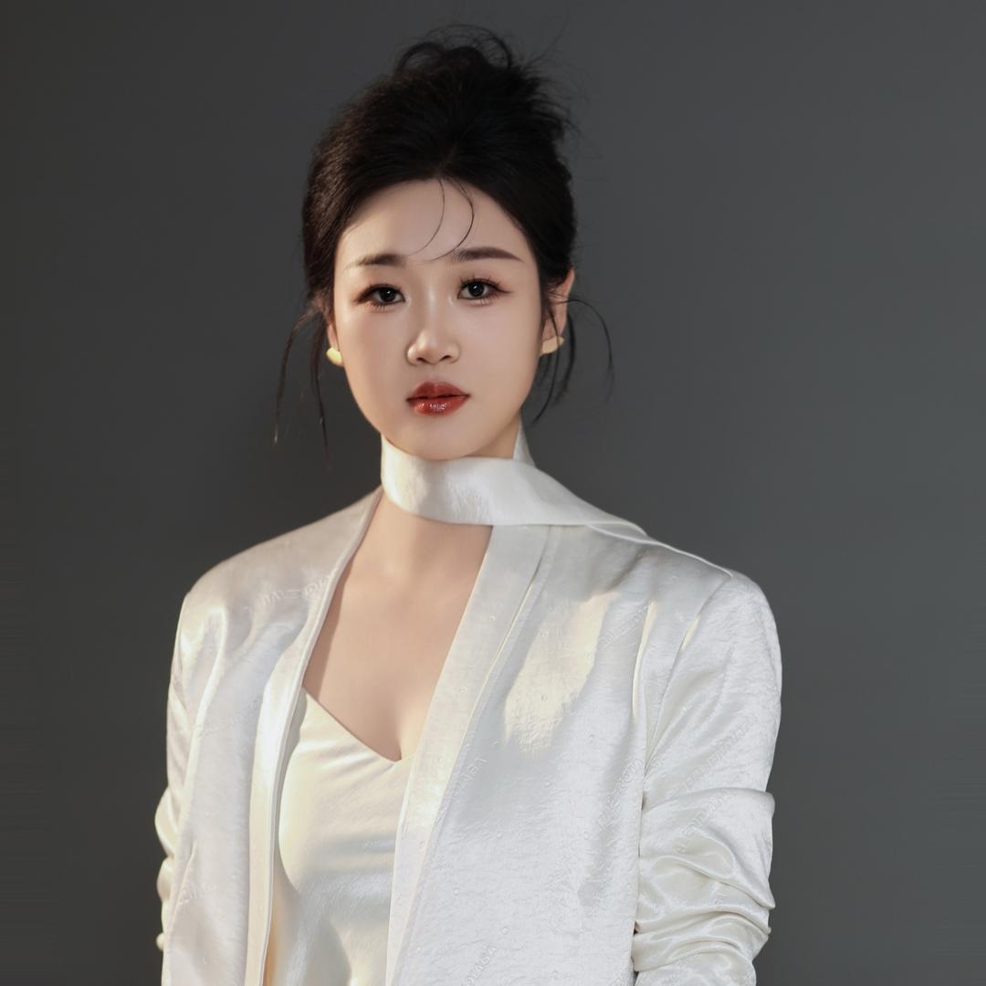美丽在线斯年老师