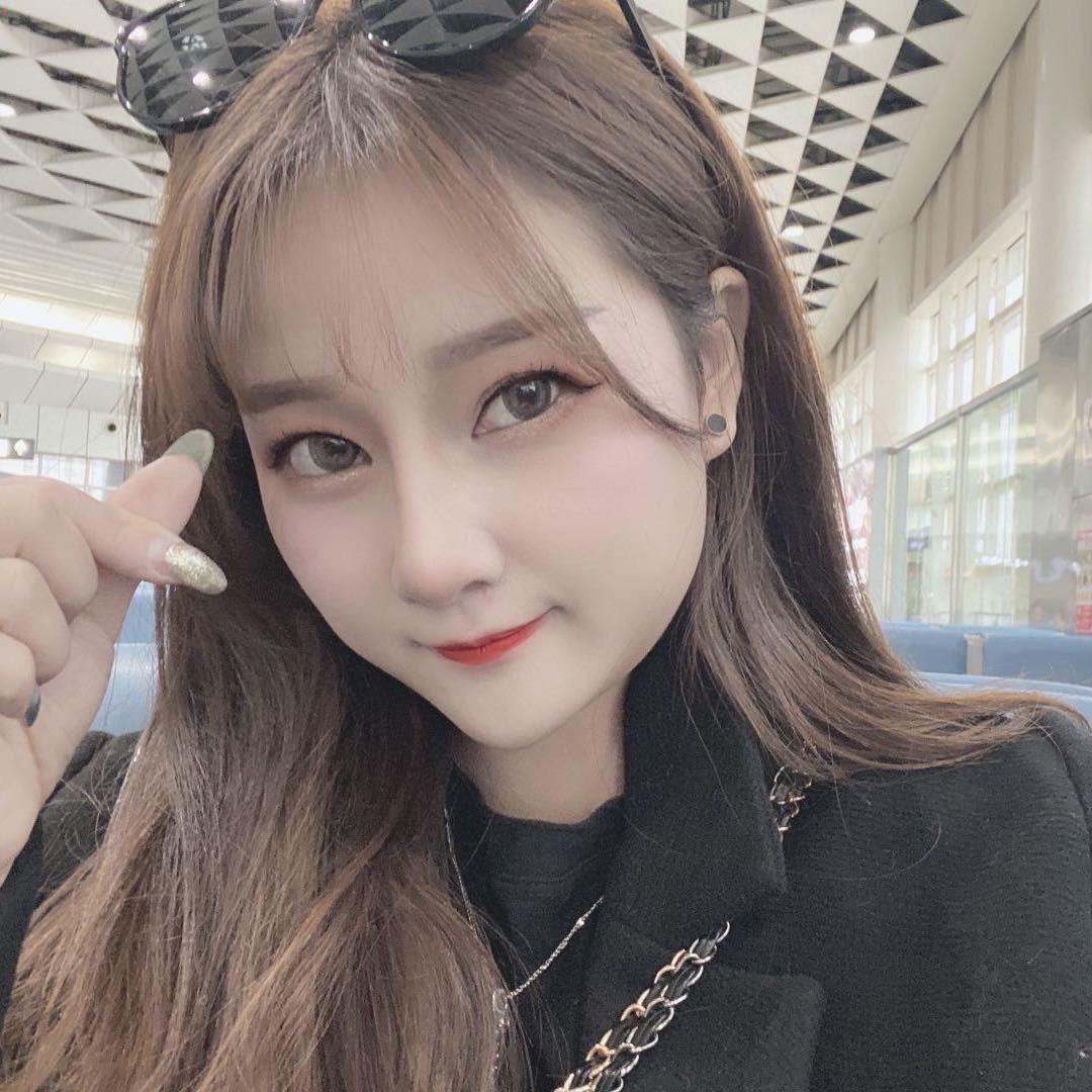 玲玲大小姐服饰