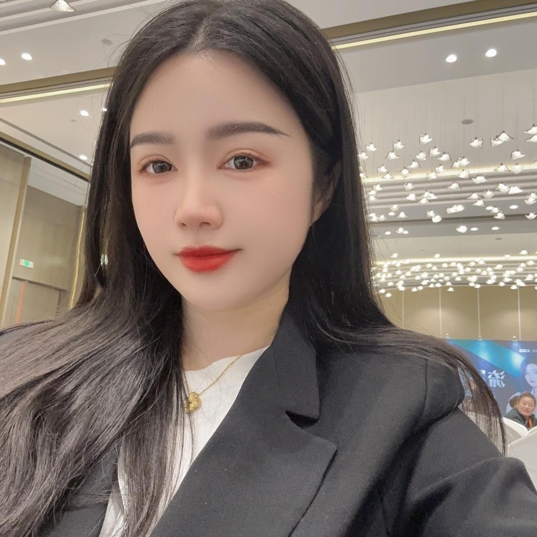 在光谷东豹海做皮肤的杨倩