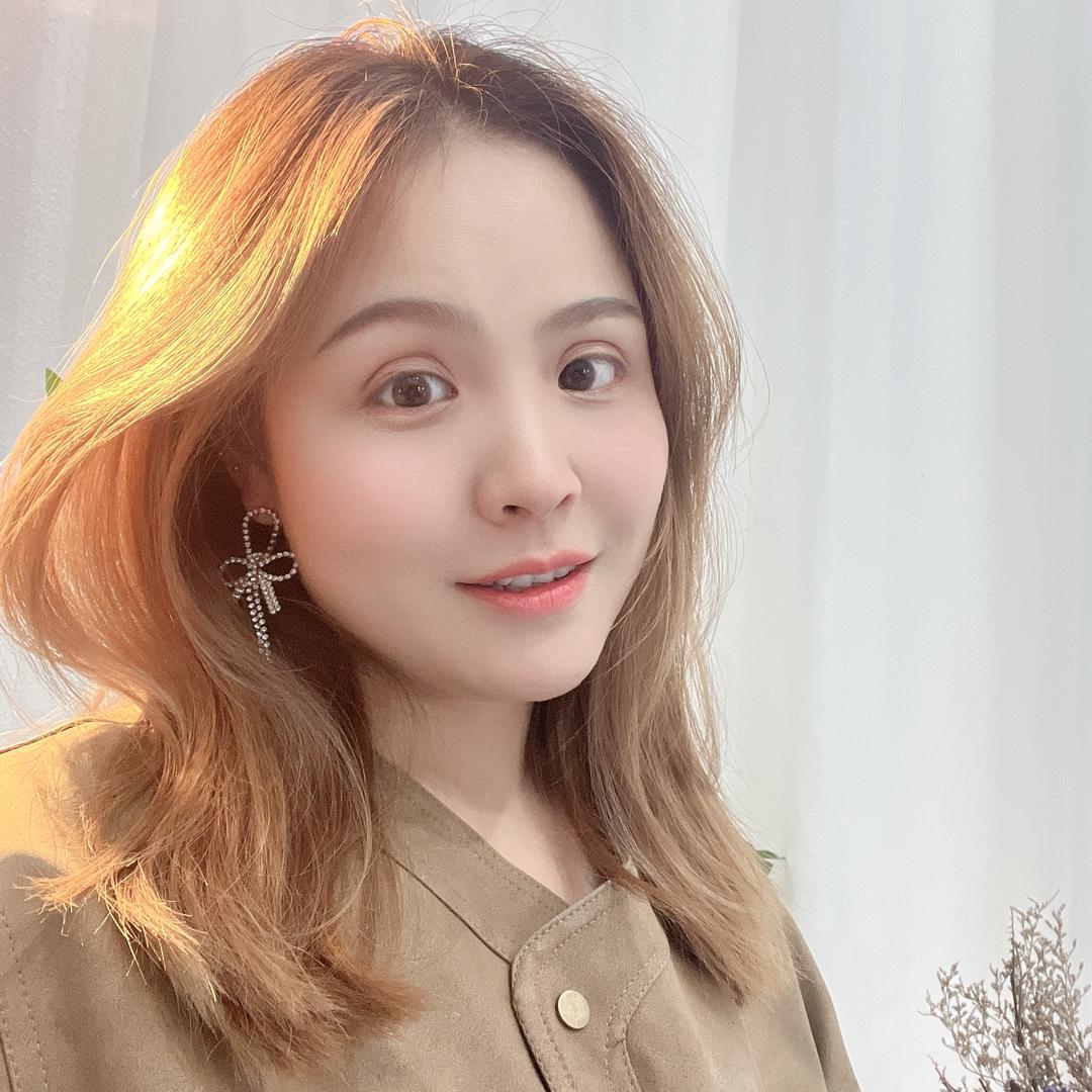 爱搓指甲的小杨（好物分享）