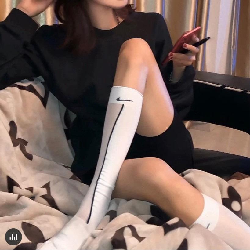 兔兔爱吃草