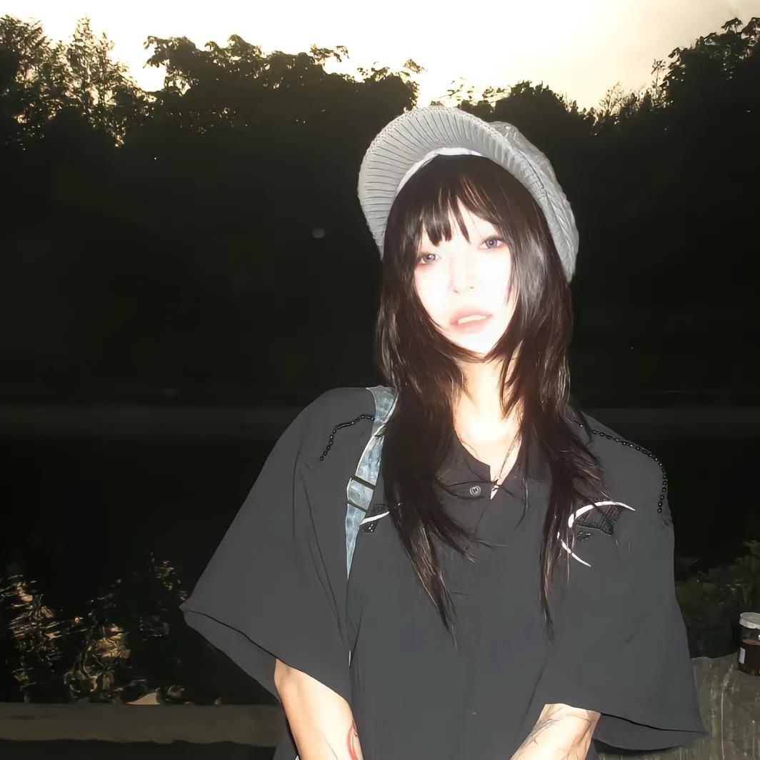 小李..