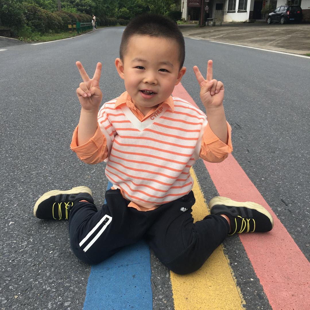 大帅哥🌻🌈