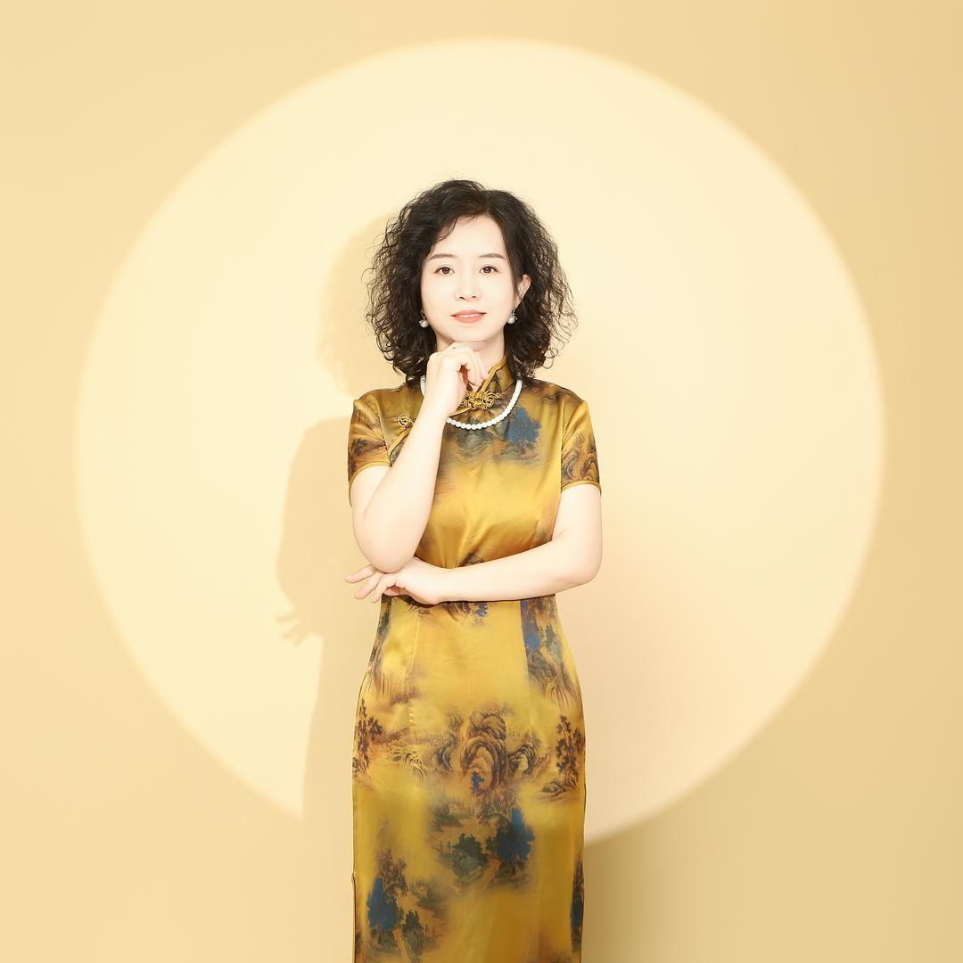 太原3C数码张姐