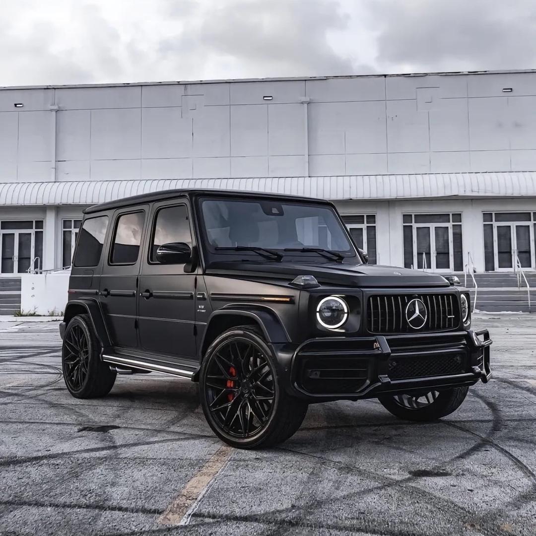 拉地亚公司-诗怡