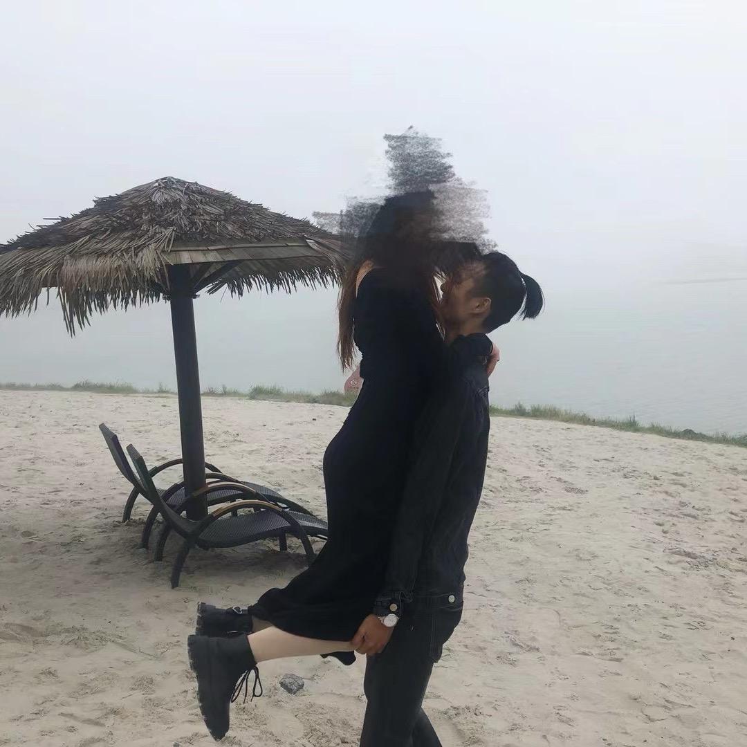 航i丽