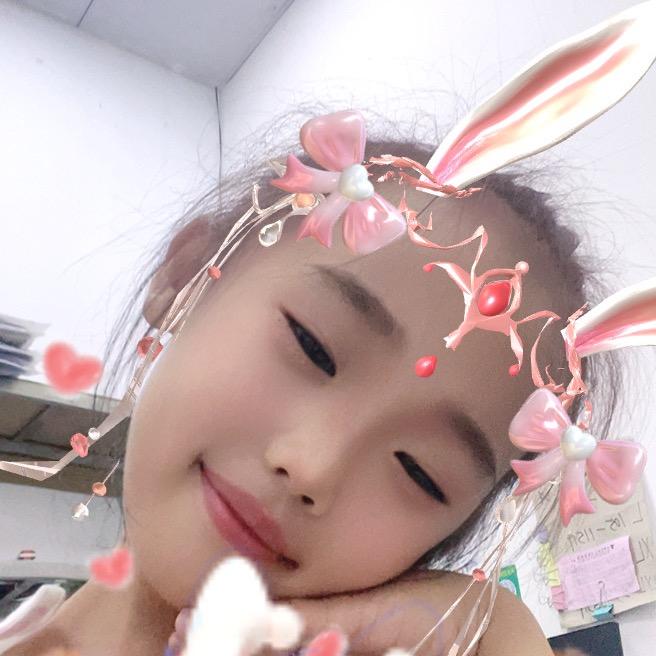 啃的猫咪