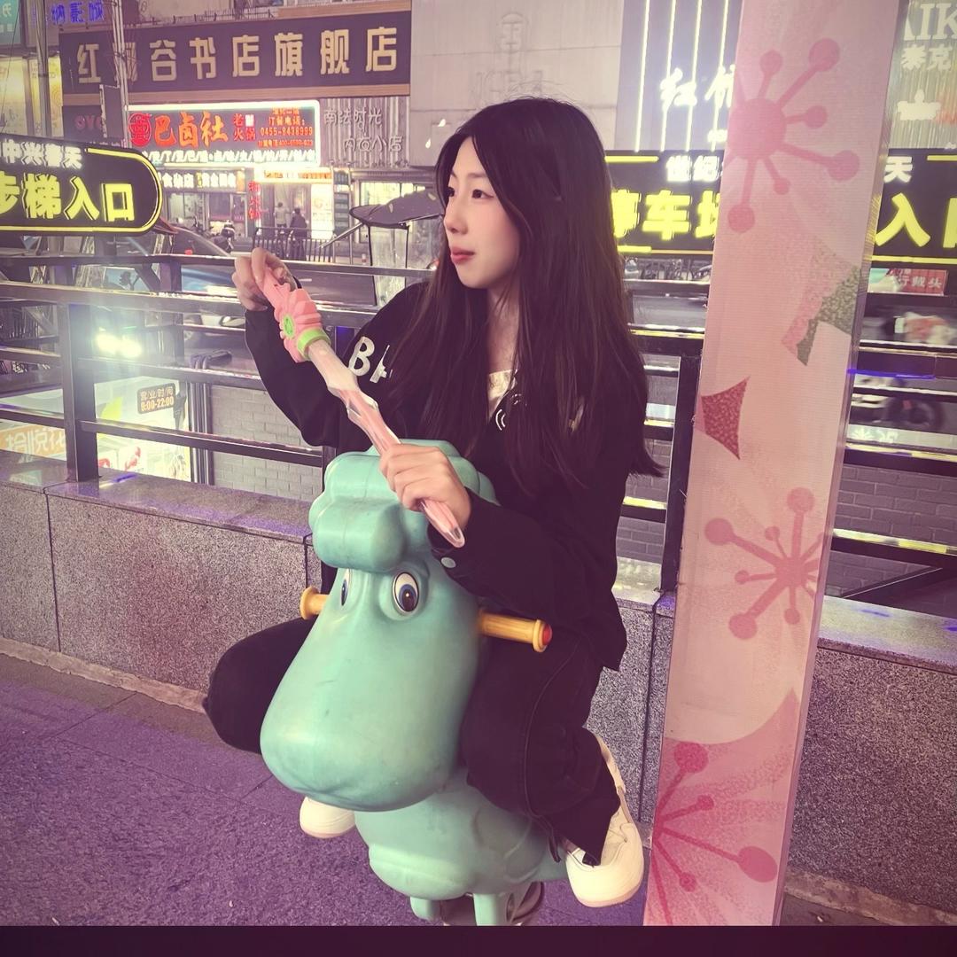 小彤（拼豆版）