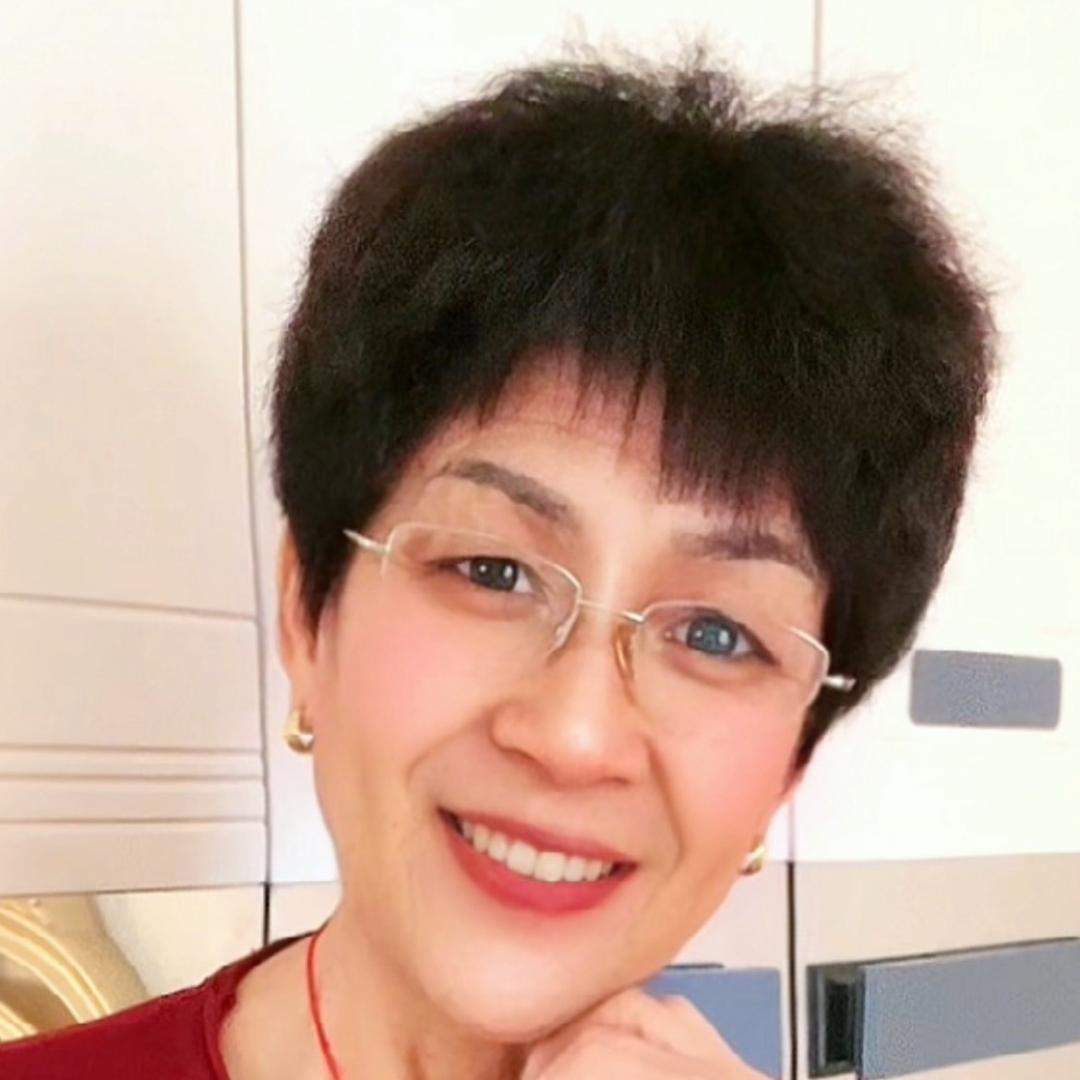 梅子呀。