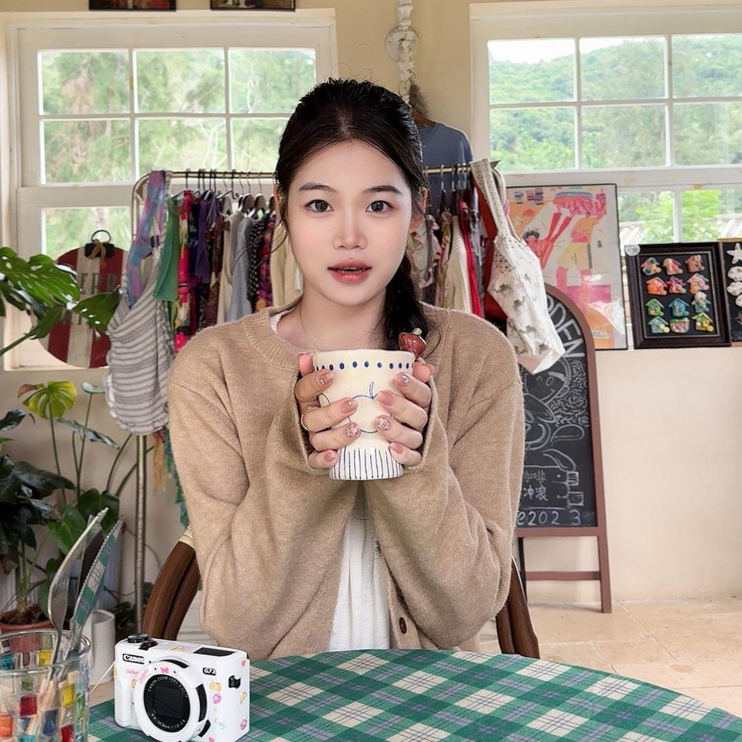 紫茵April