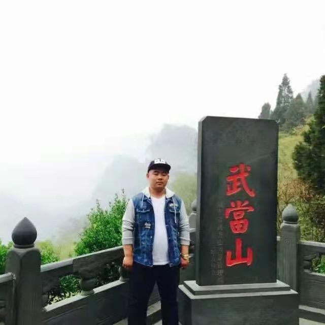王小贰